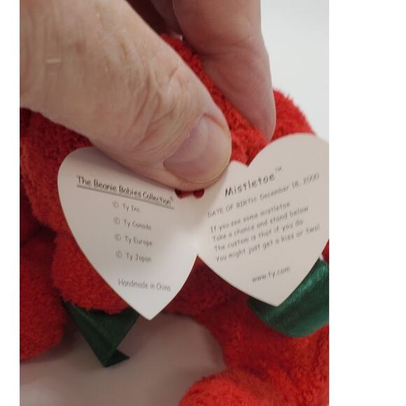 TY Beanie Babies  "Gift" "Mistletoe" & "1999 Holiday Teddy" LOT OF 3, PRE-OWNED - Picture 6 of 7